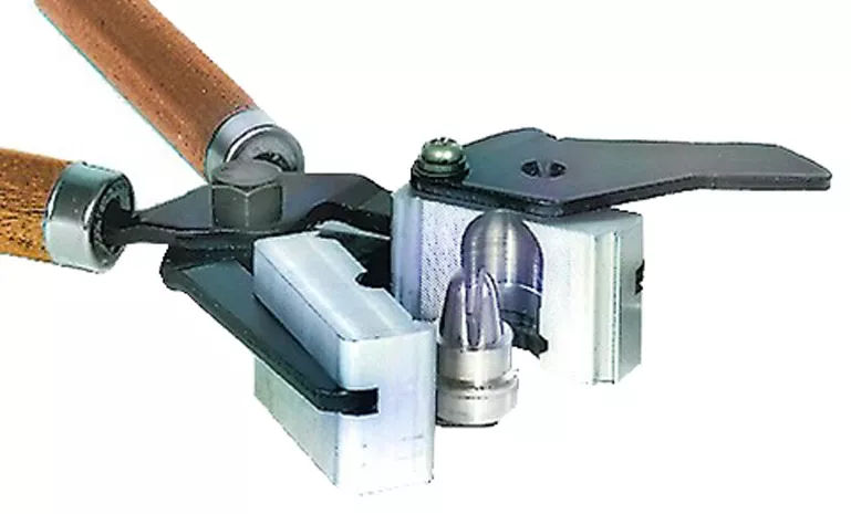 Lee Precision 90436 Double Cavity .440 Round Ball Mold for 2 Bullets