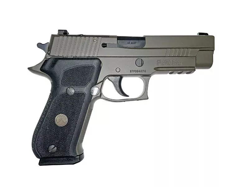 Sig Sauer P220 Legion 45 ACP 8+1 Da/sa Ma